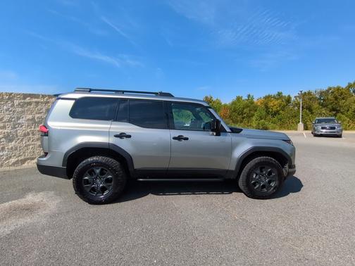 Nebula Gray Pearl 2024 Lexus GX 550 Overtrail+