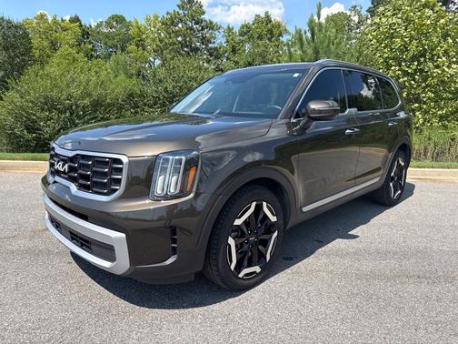 Dark Moss 2023 Kia Telluride S