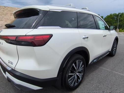2025 INFINITI QX60 SENSORY