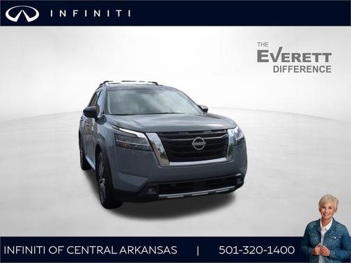 Solid Gray/Super Black 2022 Nissan Pathfinder Platinum 2WD