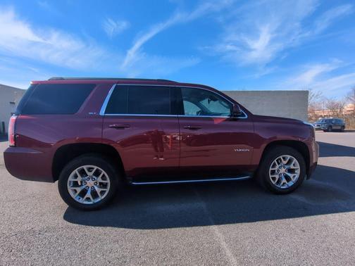 2019 GMC Yukon SLT