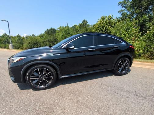 Mineral Black 2022 INFINITI QX55 ESSENTIAL