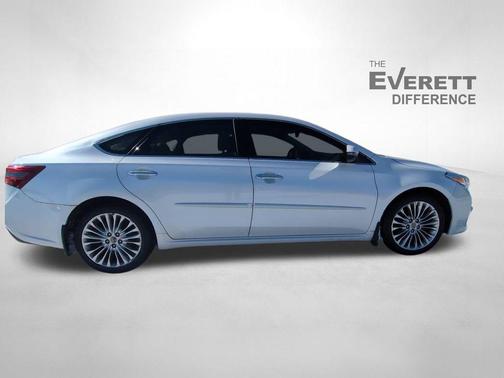 2016 Toyota Avalon Limited