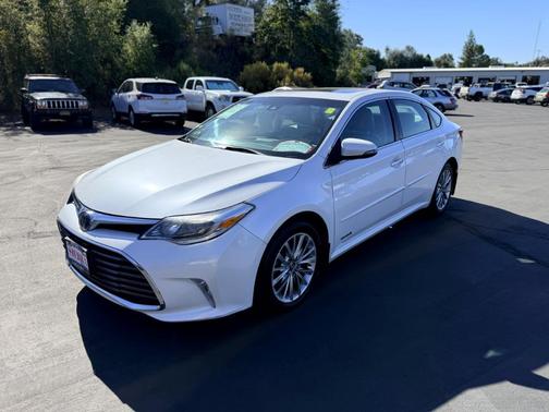 2016 Toyota Avalon Hybrid Limited