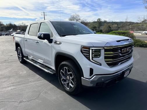 Summit White 2026 GMC Sierra 1500 SLT