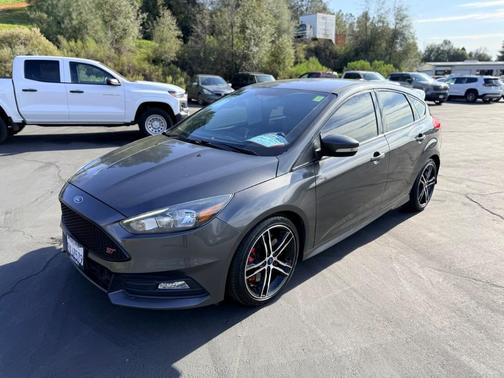 2016 Ford Focus ST Base