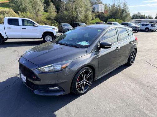 2016 Ford Focus ST Base