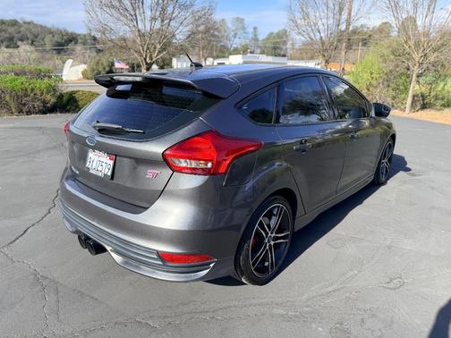 2016 Ford Focus ST Base