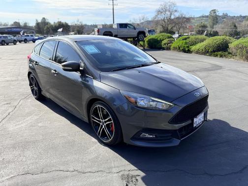 2016 Ford Focus ST Base