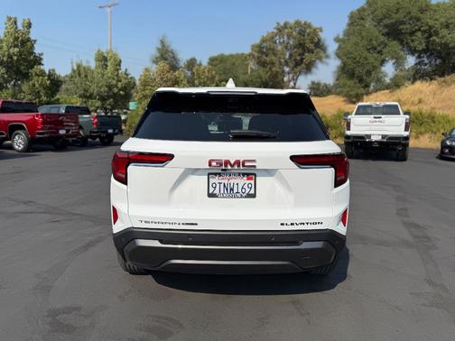 2025 GMC Terrain Elevation