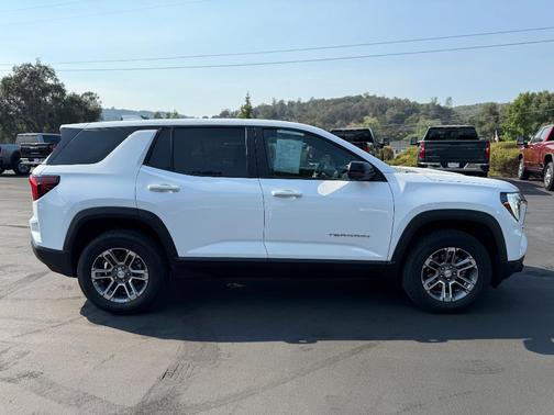 2025 GMC Terrain Elevation