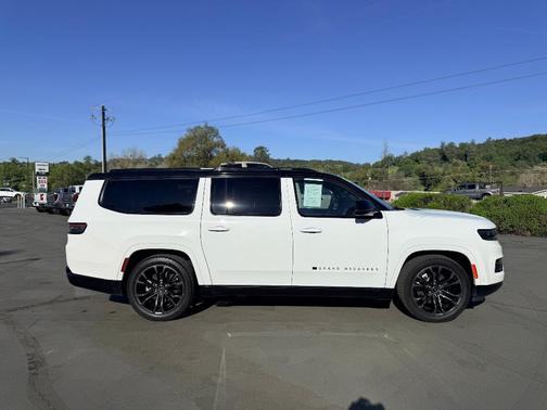 2024 Jeep Grand Wagoneer L Series II