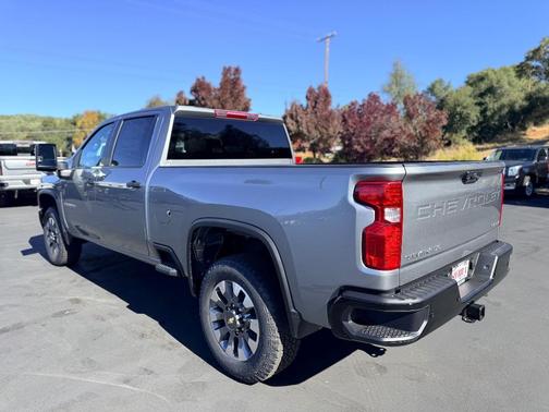 2026 Chevrolet Silverado 2500 Custom