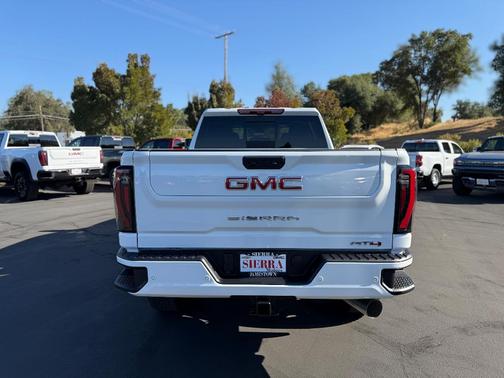 2026 GMC Sierra 2500 AT4