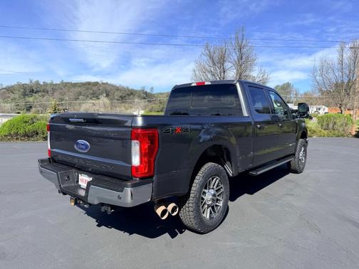 2017 Ford F-250 Lariat