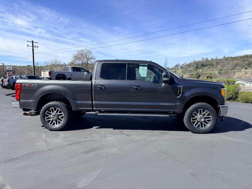 2017 Ford F-250 Lariat