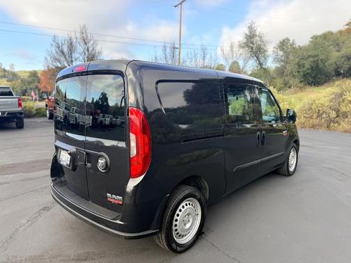 2022 RAM ProMaster City Base