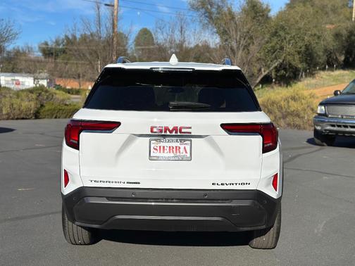 2025 GMC Terrain Elevation