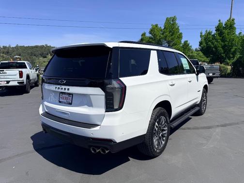 Summit White 2026 Chevrolet Tahoe Z71