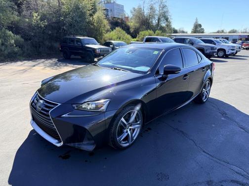 2018 Lexus IS 300 Base