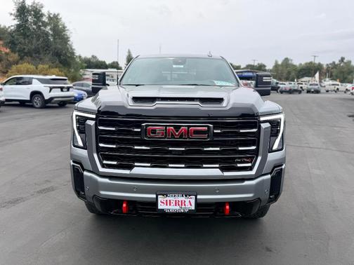 2026 GMC Sierra 2500 AT4