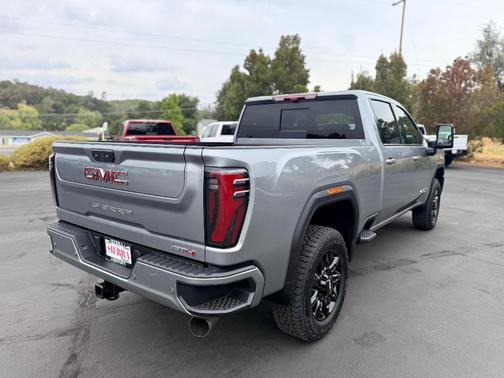 2026 GMC Sierra 2500 AT4