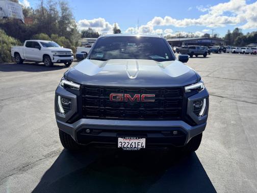 2025 GMC Canyon Elevation