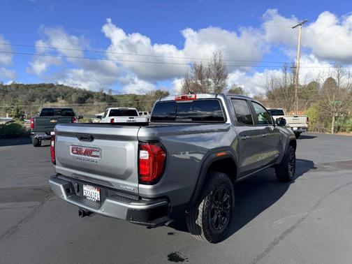2025 GMC Canyon Elevation
