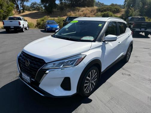 2021 Nissan Kicks SV