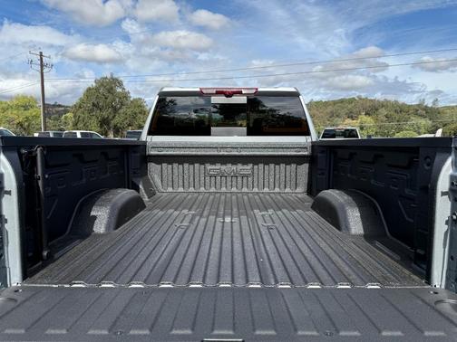 2025 GMC Sierra 2500 Denali Ultimate