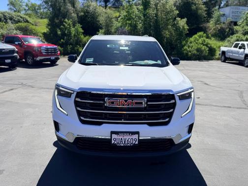 Summit White 2025 GMC Acadia Elevation