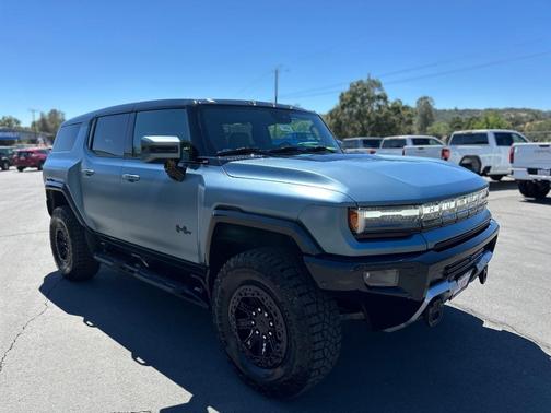 2024 GMC HUMMER EV SUV 3X