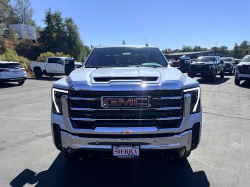 2026 GMC Sierra 2500 SLT