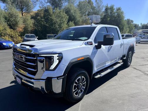 2026 GMC Sierra 2500 SLT