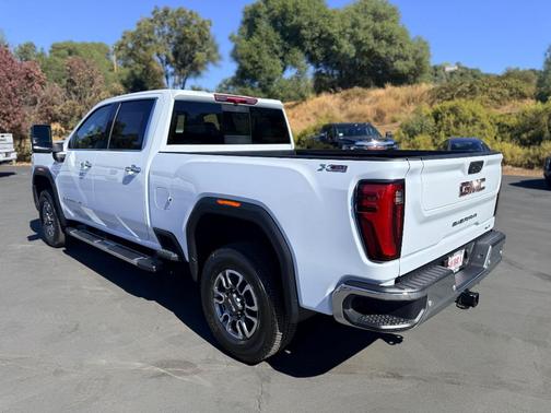 2026 GMC Sierra 2500 SLT