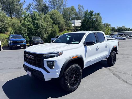 Summit White 2026 GMC Canyon Elevation