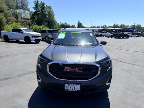 Graphite Gray Metallic 2018 GMC Terrain SLE