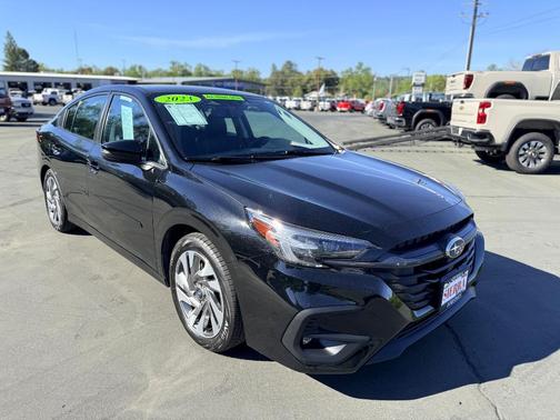 2023 Subaru Legacy 