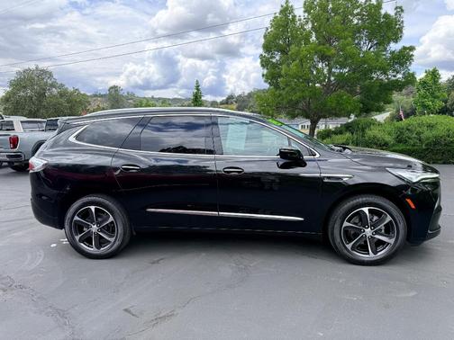 Ebony Twilight Metallic 2022 Buick Enclave Essence