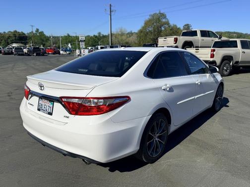 2015 Toyota Camry XSE