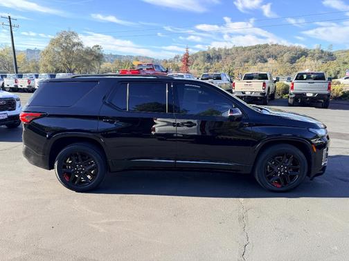 2022 Chevrolet Traverse Premier