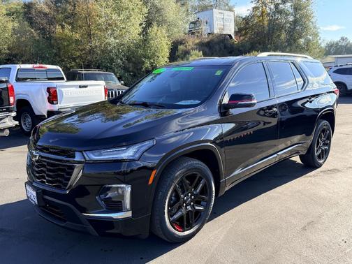 2022 Chevrolet Traverse Premier