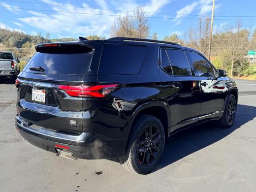 2022 Chevrolet Traverse Premier