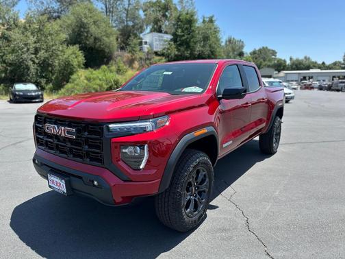 2025 GMC Canyon Elevation