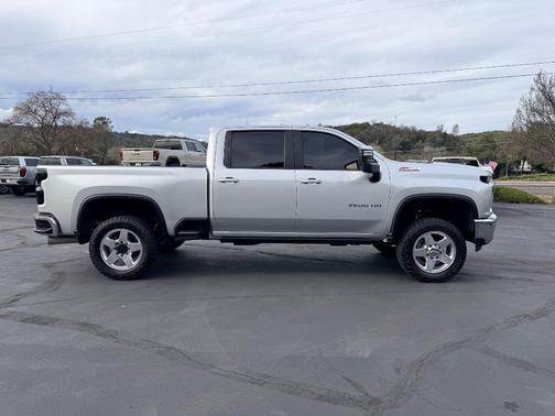 2023 Chevrolet Silverado 2500 LT