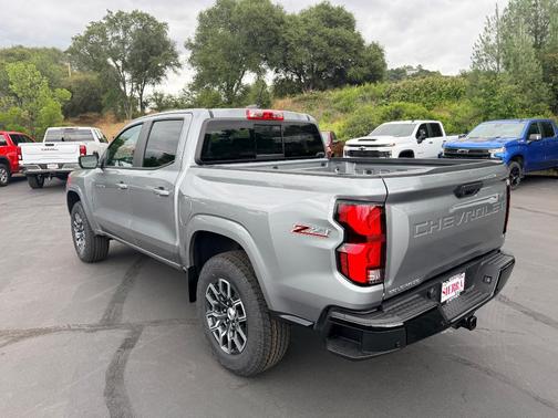 Sterling Gray Metallic 2026 Chevrolet Colorado Z71