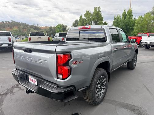 Sterling Gray Metallic 2026 Chevrolet Colorado Z71