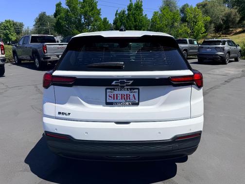 Summit White 2027 Chevrolet Bolt LT