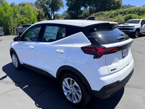 Summit White 2027 Chevrolet Bolt LT