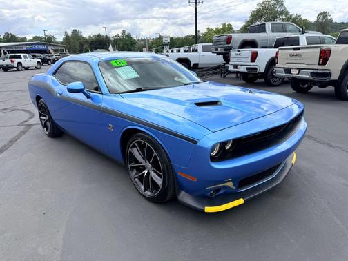 Blue 2016 Dodge Challenger R/T Scat Pack